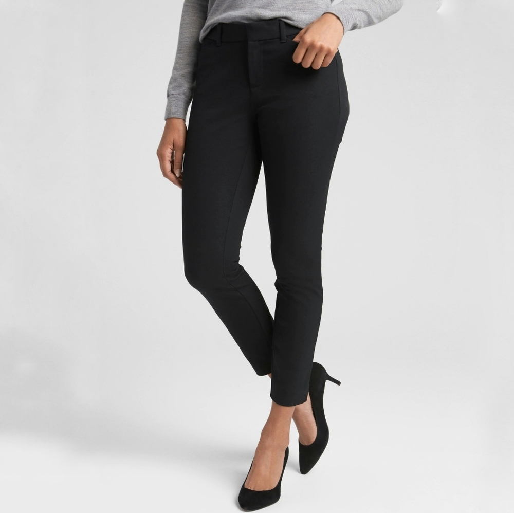 Gap | Slim Cropped Black Stretch Dress Pants 8R